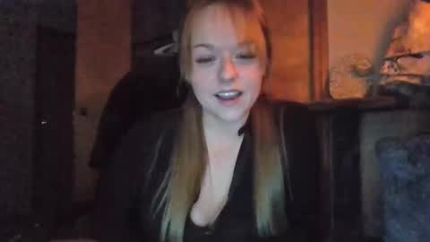 Caity online show from 11-14-25, 03:27