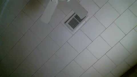 Snapshot of cajungrey75 chatting on 01-16-25, 04:39 cajungrey online show from 01-16-25, 04:39