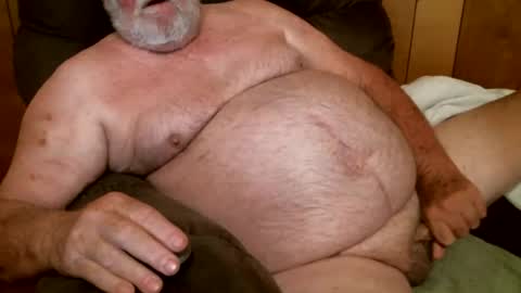 Snapshot of cajungrey75 chatting on 10-17-25, 11:02 cajungrey online show from 10-17-25, 11:02