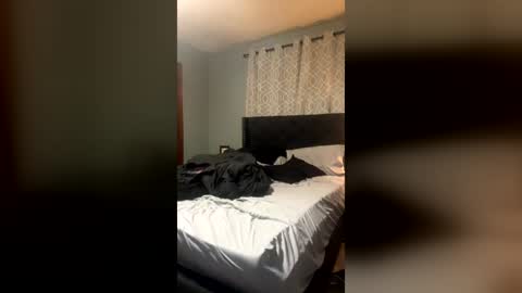 cajunyellowdaddy online show from 06-18-26, 04:57