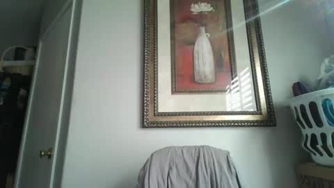 calbry82 online show from 11-04-25, 05:56