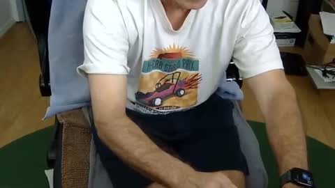 Snapshot of califun4u chatting on 10-30-25, 06:30 califun4u online show from 10-30-25, 06:30