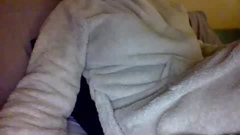 Snapshot of caligirl310r chatting on 01-25-25, 01:52 Caligurl   Queen    Head Fluffer In Charge  Goddess of Cocktease   Mistress of Holes online show from 01-25-25, 01:52