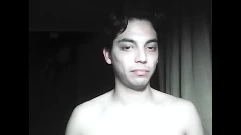 Snapshot of caligula_99 chatting on 10-14-25, 04:24 Calgula online show from 10-14-25, 04:24