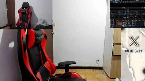 calihotcaliente27 online show from 11-11-25, 10:04