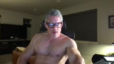 calirsedmo online show from 02-11-26, 02:49