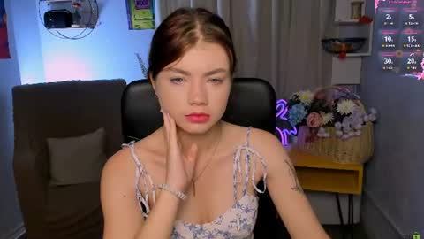 Snapshot of calista_bliss chatting on 07-13-26, 07:05 Calista online show from 07-13-26, 07:05