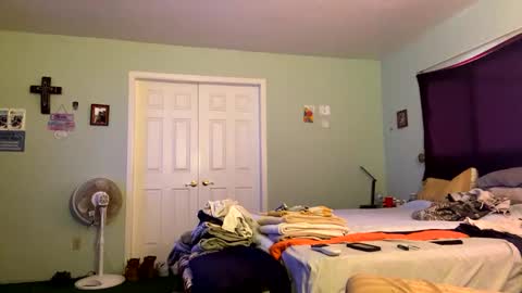 Snapshot of calitime760 chatting on 02-20-25, 12:52 calitime760 online show from 02-20-25, 12:52