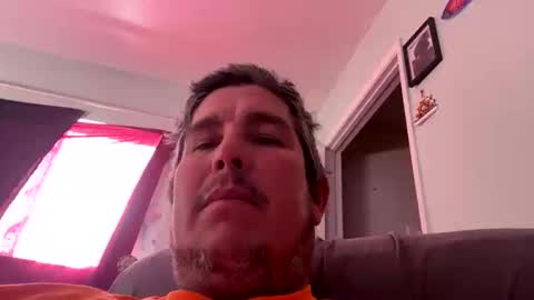 Snapshot of calitime760 chatting on 10-31-25, 11:17 calitime760 online show from 10-31-25, 11:17