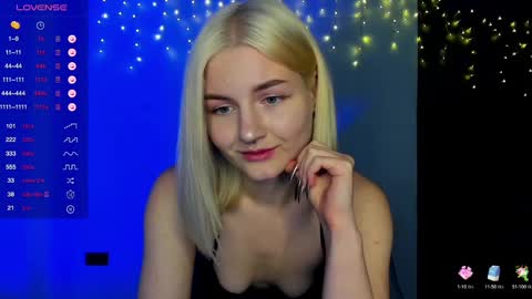 Snapshot of call_me_babydoll chatting on 01-15-25, 04:32 call_me_babydoll online show from 01-15-25, 04:32