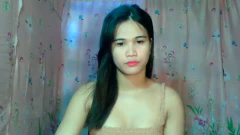 Snapshot of callme_bhea19 chatting on 07-31-26, 04:23 callme_bhea19 online show from 07-31-26, 04:23