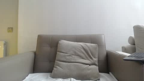 Snapshot of callme_kim chatting on 12-29-24, 12:20 callme_kim online show from 12-29-24, 12:20