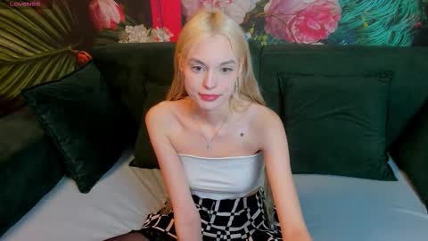 Im Margo where is my Joker  online show from 11-23-25, 01:22