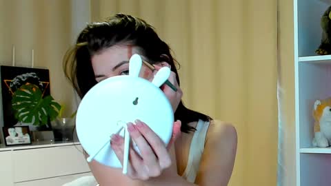 Frida online show from 12-09-24, 08:44