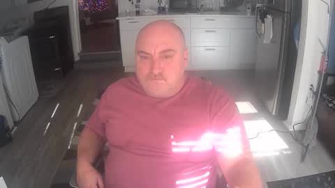 Snapshot of calvin420420 chatting on 12-21-24, 06:23 longjohn74 online show from 12-21-24, 06:23