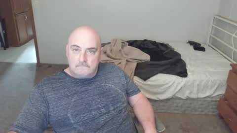 Snapshot of calvin420420 chatting on 03-25-26, 10:05 longjohn74 online show from 03-25-26, 10:05