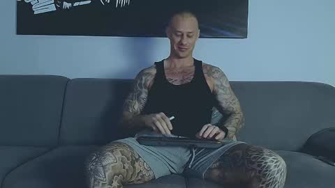 Calvin  online show from 02-23-26, 07:50