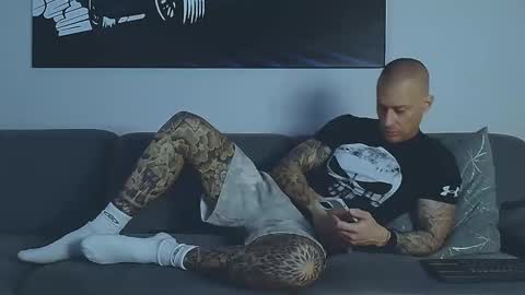 Calvin  online show from 03-12-26, 08:53