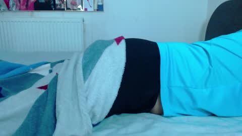 Snapshot of calvinjohnlad chatting on 02-17-25, 08:58 Calvinjohnlad online show from 02-17-25, 08:58