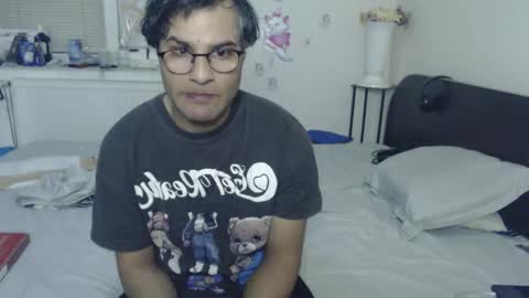 Calvinjohnlad online show from 12-16-25, 06:13