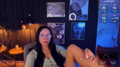 Snapshot of calypsownsu chatting on 12-10-24, 11:08 Christy online show from 12-10-24, 11:08