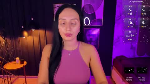 Snapshot of calypsownsu chatting on 12-11-24, 11:00 Christy online show from 12-11-24, 11:00