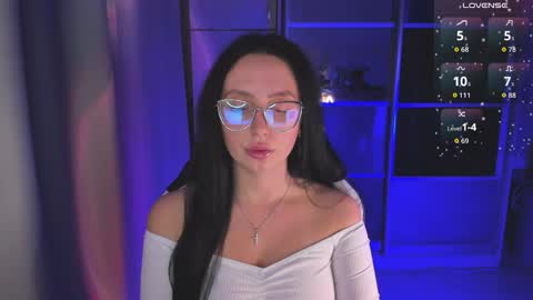 Snapshot of calypsownsu chatting on 10-07-25, 03:31 Christy online show from 10-07-25, 03:31