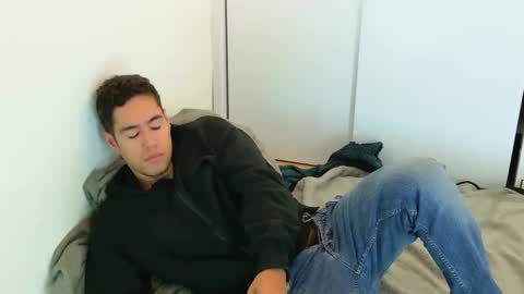 camara110 online show from 10-27-25, 06:45