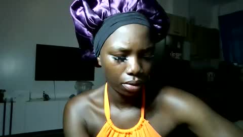 Princess online show from 11-12-25, 04:35