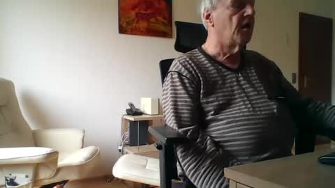 camcologne online show from 02-24-26, 10:02