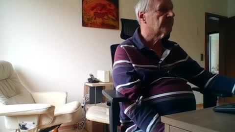 camcologne online show from 04-10-26, 10:42