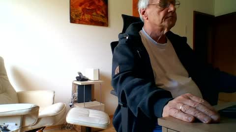 camcologne online show from 04-25-26, 11:13