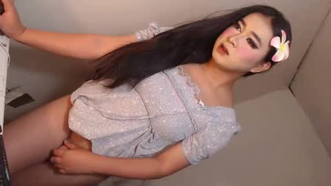 Snapshot of camela_star chatting on 05-29-26, 10:30 camela_star online show from 05-29-26, 10:30