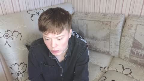 Snapshot of cameron_crowly chatting on 01-19-25, 08:29 Cameron online show from 01-19-25, 08:29