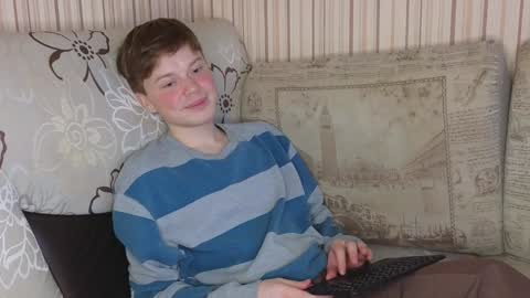 Snapshot of cameron_crowly chatting on 01-31-25, 12:07 Cameron online show from 01-31-25, 12:07