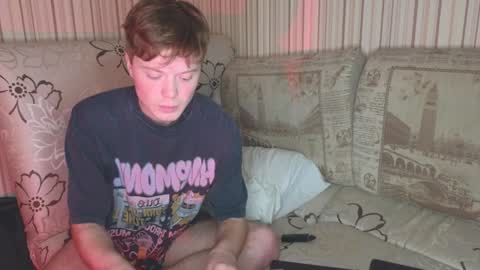 Snapshot of cameron_crowly chatting on 02-01-25, 12:26 Cameron online show from 02-01-25, 12:26