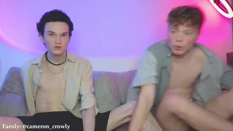 Snapshot of cameron_crowly chatting on 03-02-25, 01:27 Cameron online show from 03-02-25, 01:27