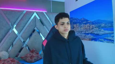 Snapshot of cameron_lux4 chatting on 04-20-26, 03:31 CAMERON online show from 04-20-26, 03:31