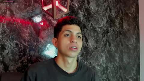 Snapshot of cameron_lux4 chatting on 05-08-26, 03:45 CAMERON online show from 05-08-26, 03:45