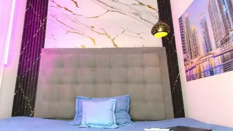 Snapshot of cameron_lux4 chatting on 05-16-26, 03:47 CAMERON online show from 05-16-26, 03:47