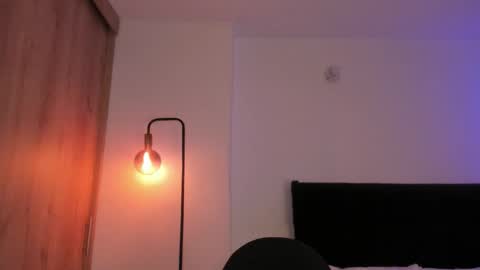 Snapshot of cameron_lyra chatting on 11-25-25, 10:43 Cameron online show from 11-25-25, 10:43