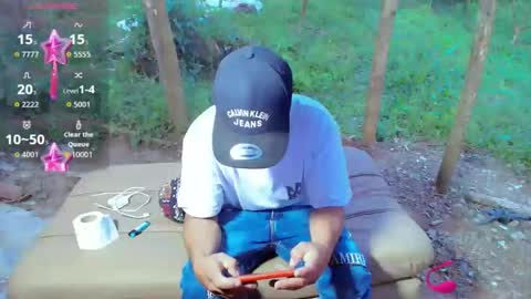 Snapshot of cameron_re chatting on 03-08-26, 10:57 cameron_re online show from 03-08-26, 10:57