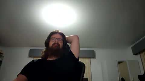 Snapshot of cameronjude chatting on 11-20-25, 01:11 cameronjude online show from 11-20-25, 01:11