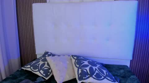 cami_adamss online show from 06-26-26, 12:20