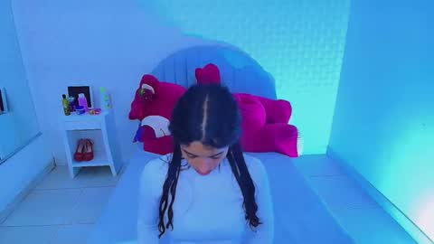 Snapshot of cami_bunnygirlx chatting on 03-26-26, 01:49 CAMI online show from 03-26-26, 01:49