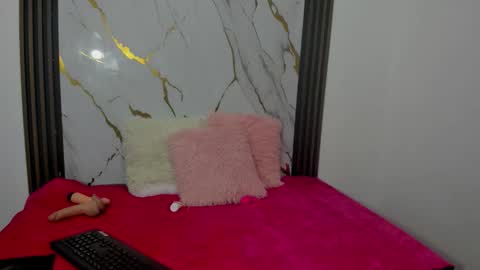 Snapshot of cami_venus1 chatting on 01-07-26, 07:27 CAMI online show from 01-07-26, 07:27