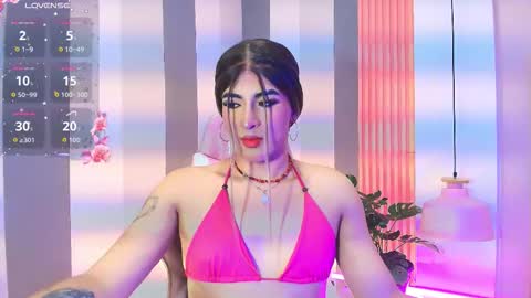 Snapshot of camii_raux chatting on 12-20-25, 03:57 CA M I online show from 12-20-25, 03:57