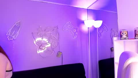 Camila Osorio online show from 02-11-26, 07:41