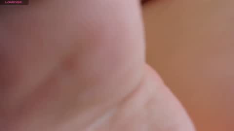 Camila online show from 01-31-25, 04:36