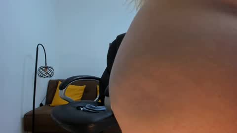 Camila online show from 02-14-25, 03:54